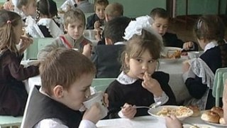 На Львівщині у садочку отруїлися 9 дітей