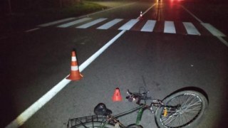 На Мостищині у ДТП загинув велосипедист