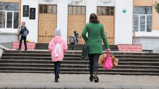 У Львові двоє дітей заразилися коронавірусом від батьків