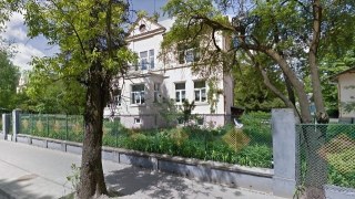 Депутати дозволили забудову території колишнього дитячого санаторію на Коновальця