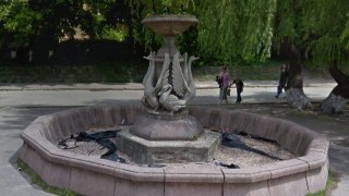 Мерія Львова витратить майже півмільйона гривень на обслуговування фонтану біля Підзамче