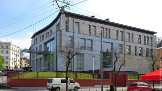 Польське консульство у Львові не відновило роботу