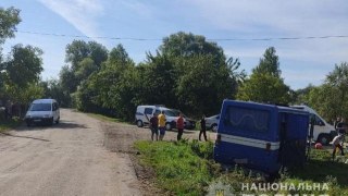 На Самбірщині у ДТП потрапила маршрутка з пасажирами: є травмовані