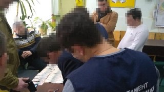 На Львівщині затримали на хабарі посадовців обласного управління рибного господарства