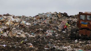 В Україні виявили більше тисячі сміттєзвалищ: частину з них ліквідували