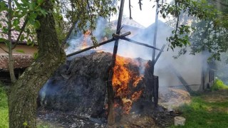 У Стебнику пожежа знищила 3 тонн сіна