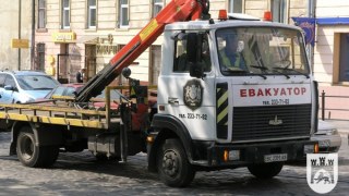 У Львові евакуатори перемістили вже 315 автомобілів з початку року