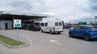 На кордоні з Польщею – черги з 5 авто та 2 автобусів