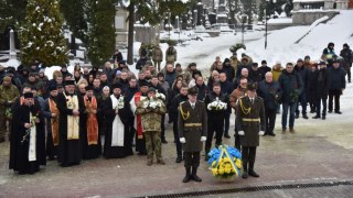 У День Збройних Сил України на Личакові вшанували полеглих воїнів