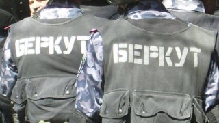 Нардепи-опозиціонери закликали спалювати машини "Беркуту", – МВС