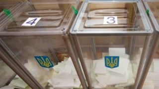 Голова однієї з ДВК Львівщини не вказала двох членів комісії у протоколі
