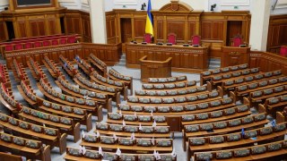 Майже всі нардепи з Львівщини проголосували за зняття депутатської недоторканості