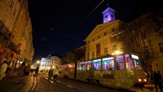 У львівському трамваї вночі можна потанцювати