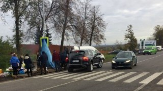 Поліція відкрила кримінальне провадження через перекриття дороги мешканцями Мостисьок