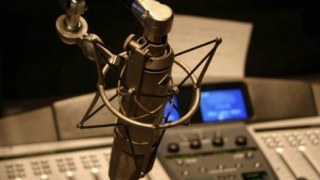 Кількість української мови на радіо та ТБ зросла до 35%