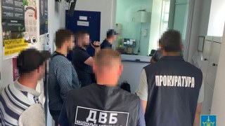 Один із керівників патрульної поліції Львівщини підозрюється у хабарництві