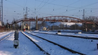 У Львові на Підзамчі юнак впав зі залізничного моста