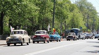 Сьогодні львівські ретро-автомобілі вирушать до Чехії та Прибалтики