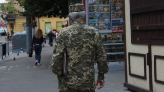 У Львові придбають вуличні меблі для зони відпочинку ветеранів ООС