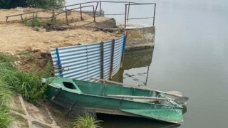 У озері на Львівщині незаконно розпочали споруджувати дамбу