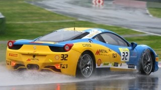 Українські автогонщики здобули два чемпіонські титули в моно-серії Ferrari Challenge Europe