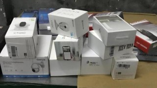 У Шегинях викрили контрабанду засобів відеоспостереження та радіозв’язку