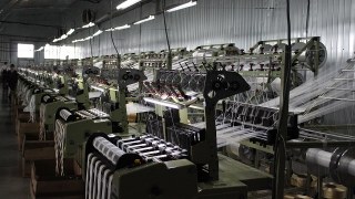 У Радехівському районі почали виготовляти тканину для матраців