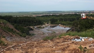 Екологи відібрали проби води у річках поблизу Грибовичів