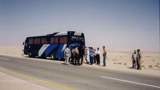 Пасажири автобуса опинилися посеред траси через зламаний транспорт