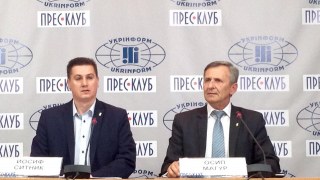 Директор департаменту АПР Львівської ОДА звільнився через тиск з боку Синютки