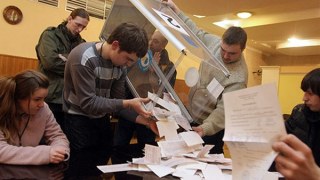 В Україні стартувала виборча кампанія у 5-ти проблемних округах