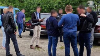 Поліція проводить обшуки у керівника Держпродспоживслужби Львівщини
