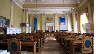 У підрозділах Львівської міської ради є 146 вакансій