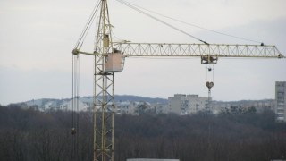 Більше ніж половина будівництва житла в області припадає на Львів
