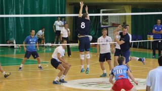 Львівські волейболісти перемогли харківську «Юракадемію»