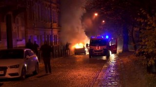 У Львові згоріла автівка Nissan Аlmera