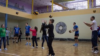Спортивна акція для вихованців дитячих будинків Львівщини стартувала у Львові