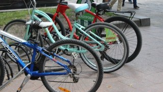 У Львові затримали чоловіка, який викрав 5 велосипедів