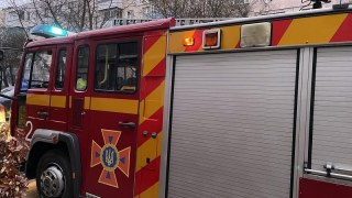 На Львівщині господарі намагалися погасити пожежу у своєму 2-поверховому будинку