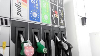 АЗС Львівщини пропонують бензин за 26 та 27 гривень