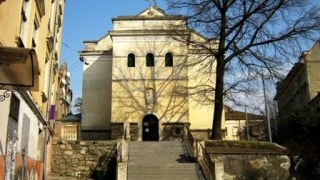 Храм у центрі Львова ремонтуватимуть півроку