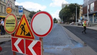 Ремонт вулиці Чорновола у Львові продовжили ще на день