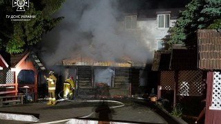 Одна людина загинула внаслідок пожежі в пансіонаті для літніх людей на Львівщині