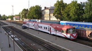 Укрзалізниця призначила 13 додаткових поїздів