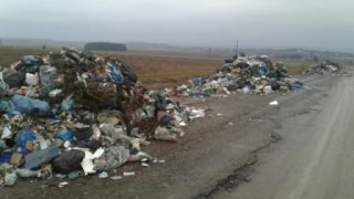 На Радехівщині виявили сміття зі Сихова