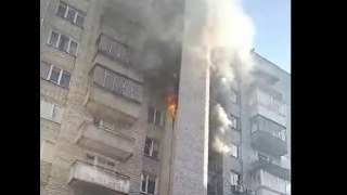 У Львові на Кульпарківській горить 9-поверховий житловий будинок