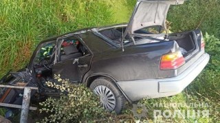 На Яворівщині в ДТП постраждав водій Mercedes-Benz