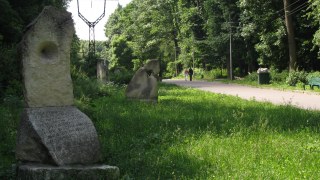 У львівському парку "Знесіння" проводяться роботи із благоустрою