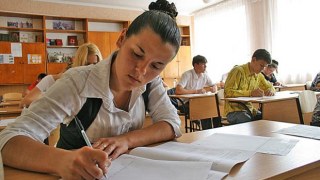 Старшокласники вчитимуться за новою програмою з історії України