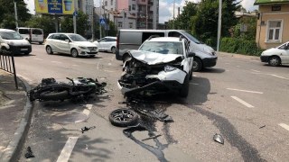 У Львові в ДТП з автівкою постраждав мотоцикліст